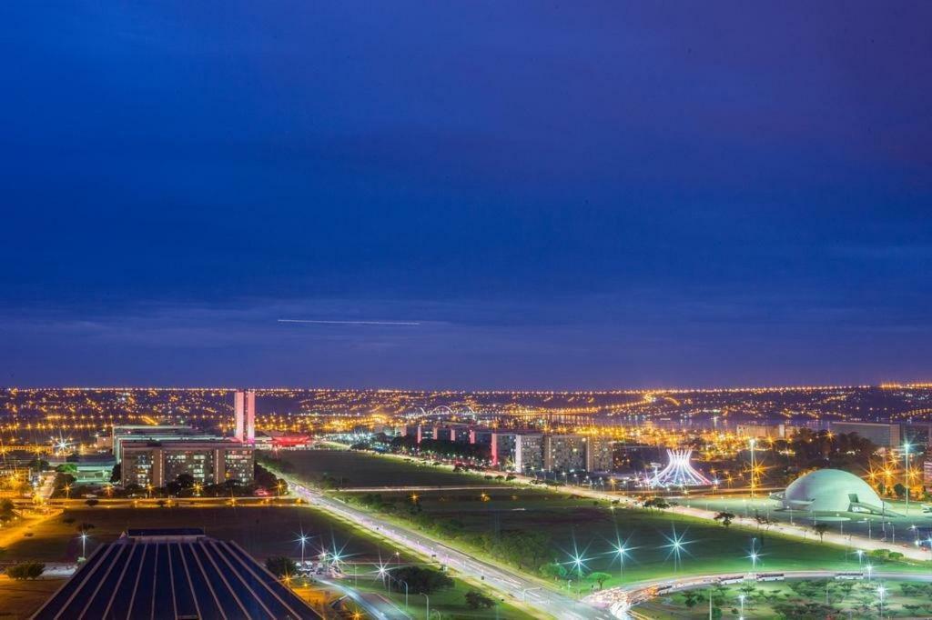 Appartamento Ed Saint Moritz, Flat Com Garagem 01, Shn No Coracao De Brasilia Esterno foto
